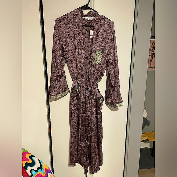 Free People Oasis House Robe NWT - Picture 9 of 14